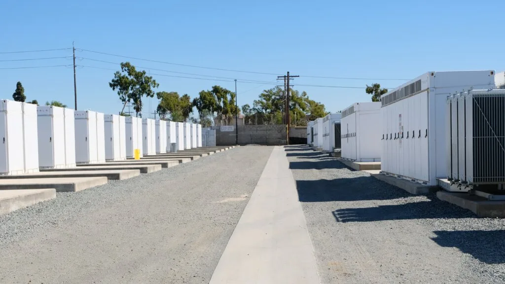 Battery packs installed at the Peregrine Energy Storage Project.